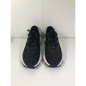Adidas Originals Ozweego Men’s Shoes, Size 10 1/2